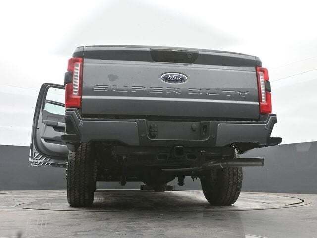 2025 Ford F-250 Super Duty XL