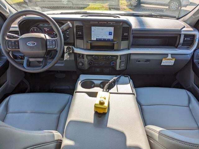 2023 Ford F-450 Super Duty 