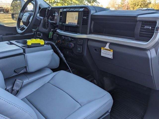 2023 Ford F-450 Super Duty 