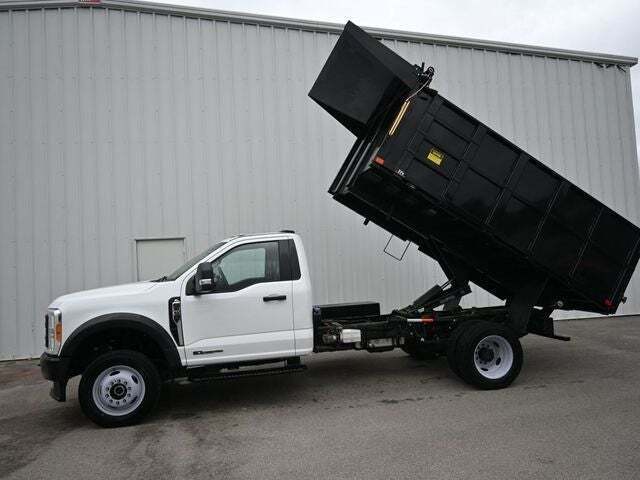2023 Ford F-550 Super Duty 