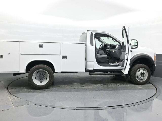 2023 Ford F-550 Super Duty 