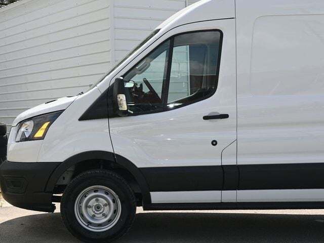 2025 Ford Transit 250