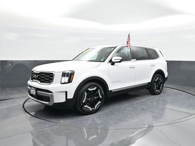 2023 Kia Telluride S
