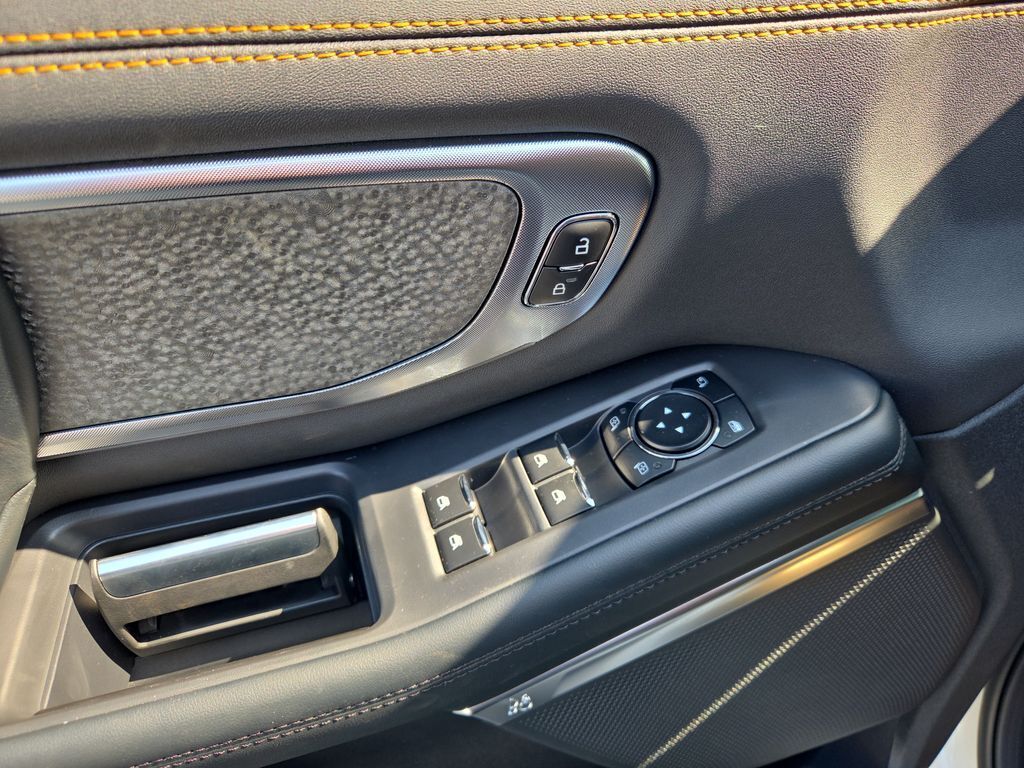 2025 Ford Expedition Tremor
