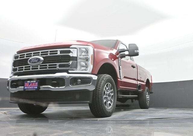 2025 Ford F-350 Super Duty XL