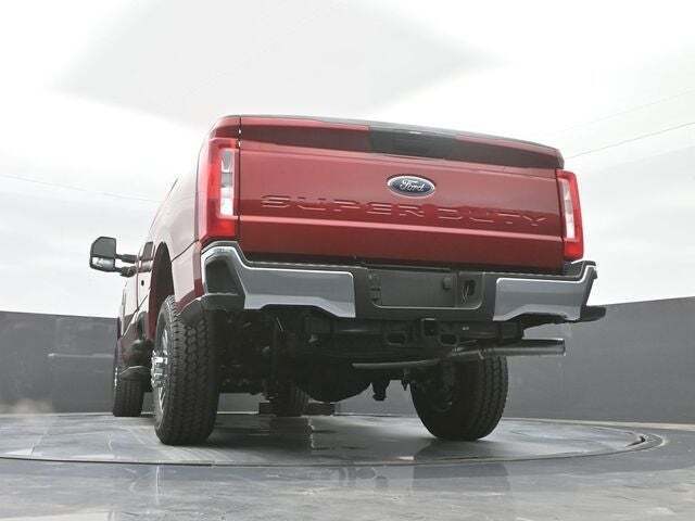 2025 Ford F-350 Super Duty XL