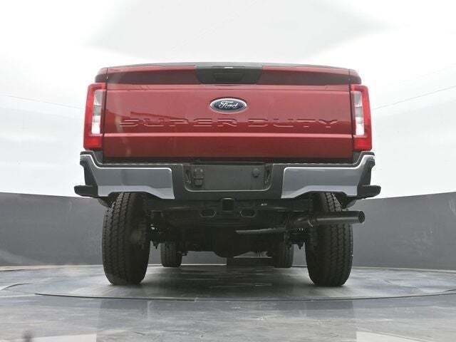 2025 Ford F-350 Super Duty XL