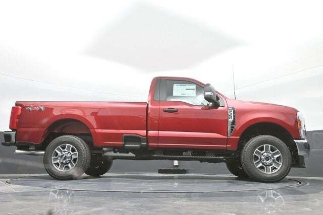 2025 Ford F-350 Super Duty XL