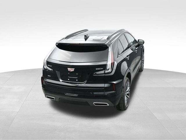 2025 Cadillac XT4 Sport