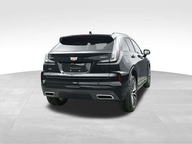 2025 Cadillac XT4 Sport