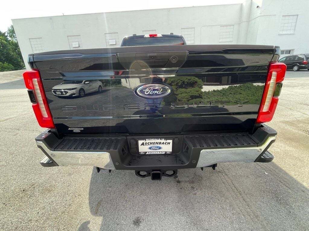 2025 Ford F-350 Super Duty XLT