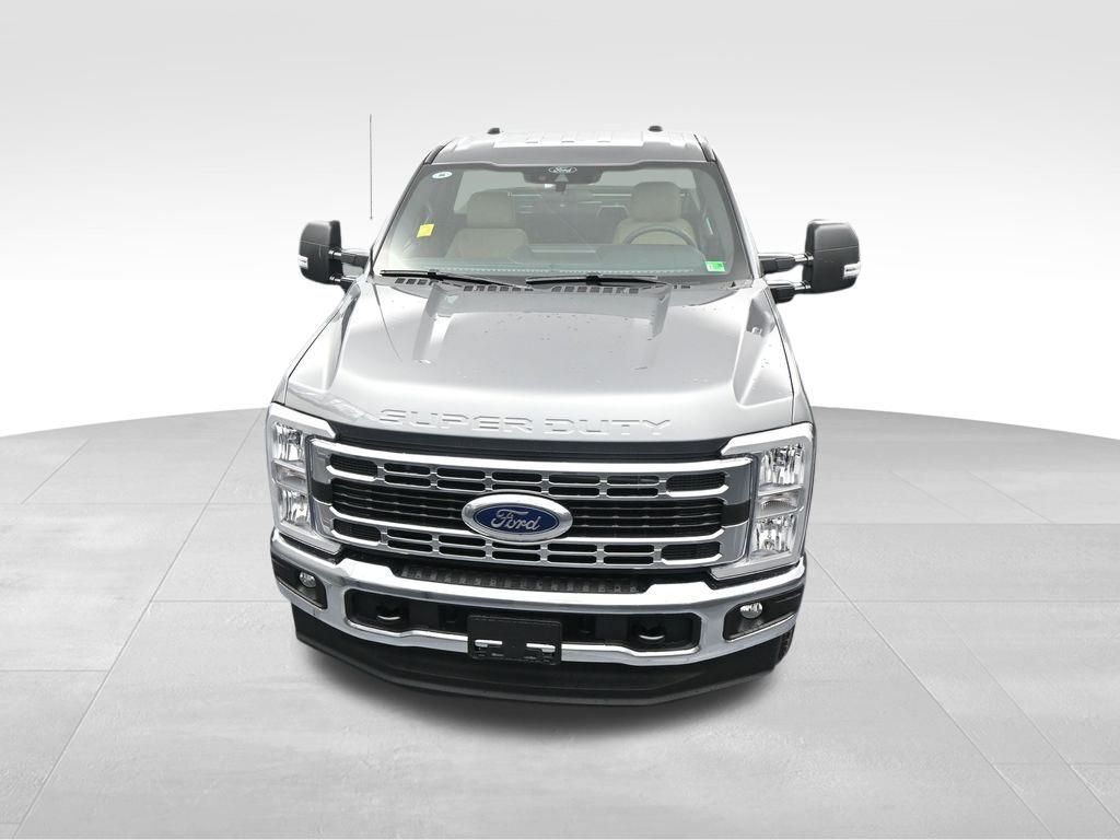 2025 Ford F-350 Super Duty XLT