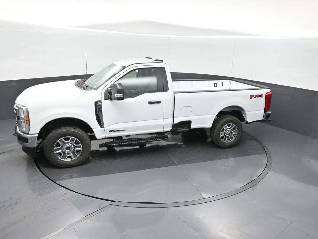 2025 Ford F-250 Super Duty XLT