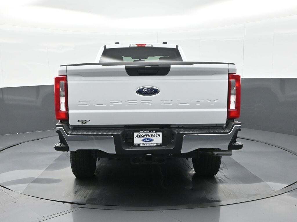 2025 Ford F-250 Super Duty XLT