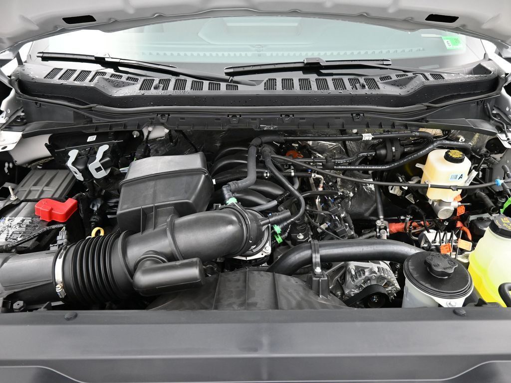 2025 Ford F-350 Super Duty XLT