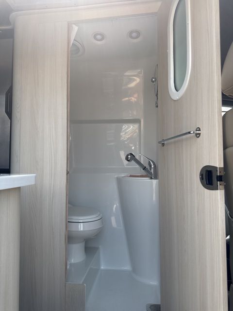 2022 Mercedes-Benz Sprinter 2500