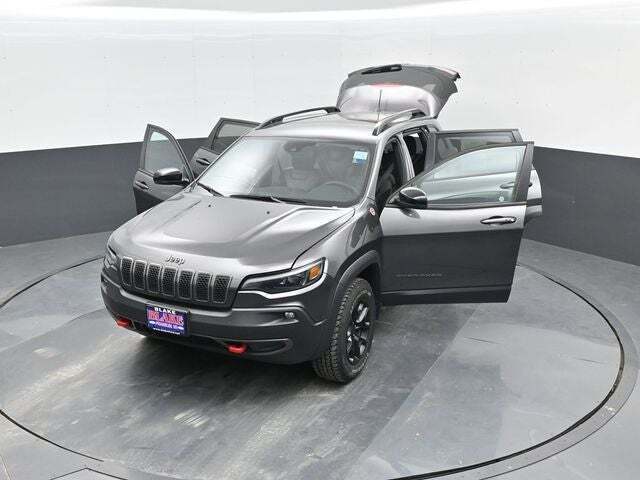 2022 Jeep Cherokee Trailhawk