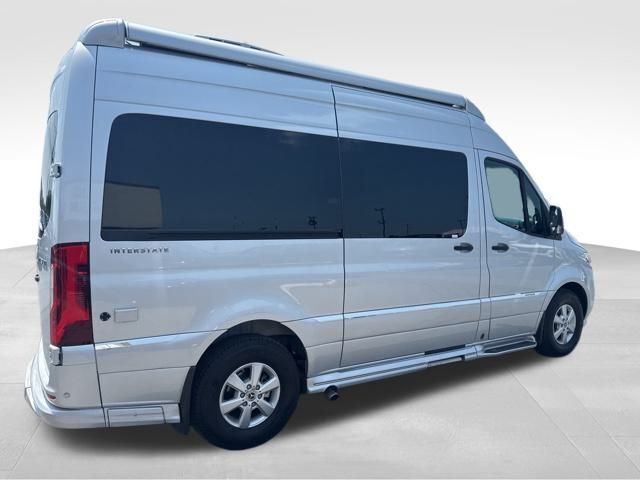 2022 Mercedes-Benz Sprinter 2500