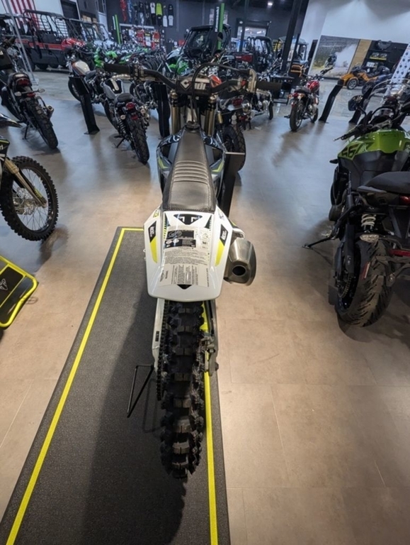 2025 Triumph TF 450-RC Edition Jet Black/Pure White