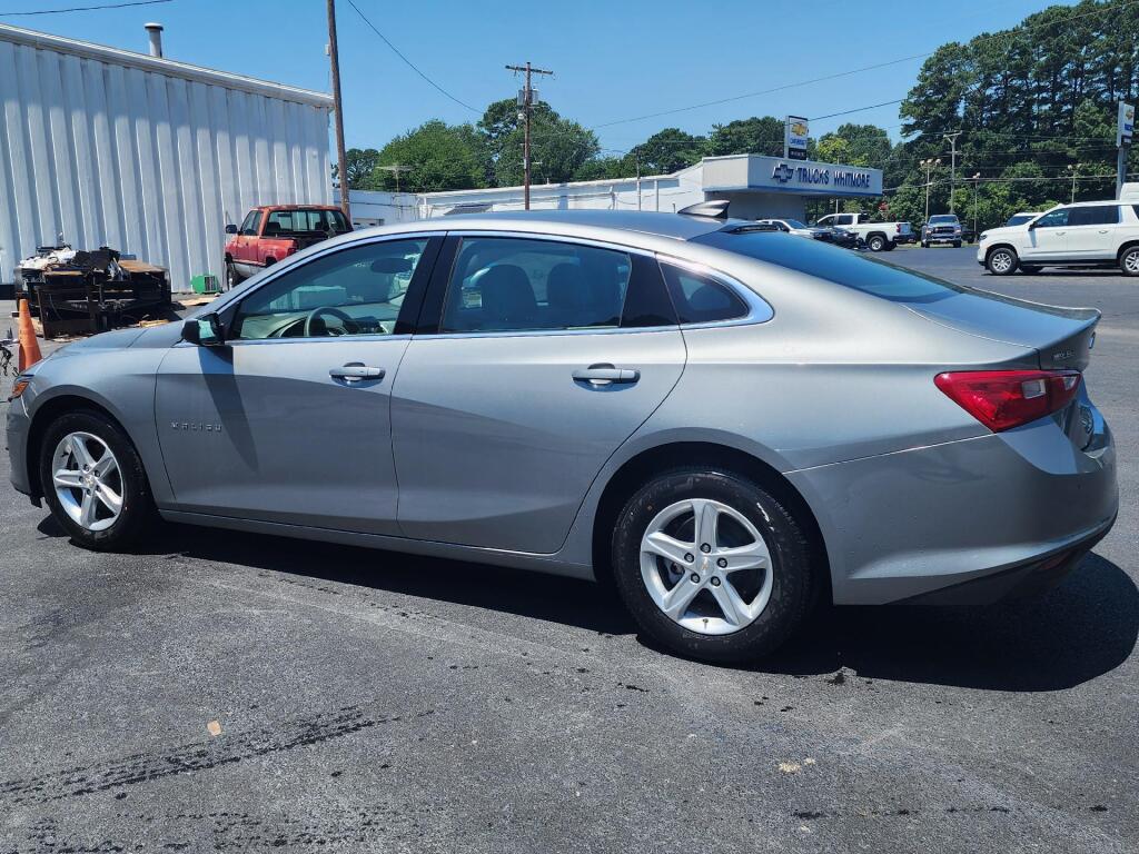 2025 Chevrolet Malibu LS