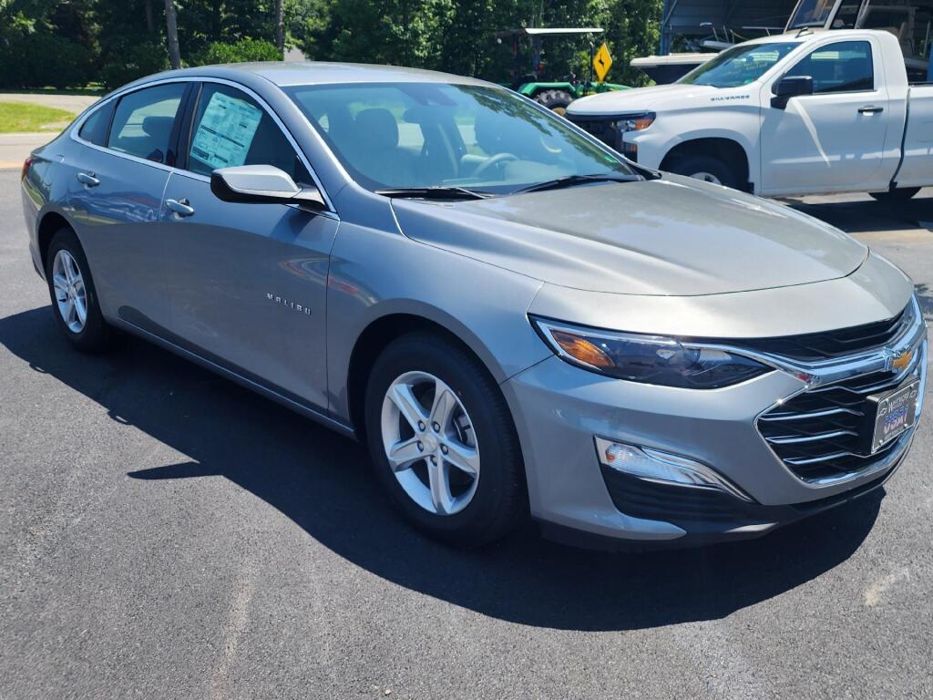 2025 Chevrolet Malibu LS