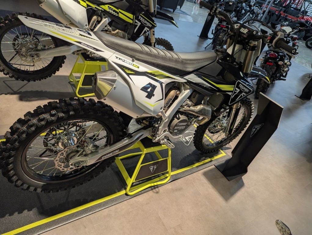 2025 Triumph TF 450-RC Edition Jet Black/Pure White