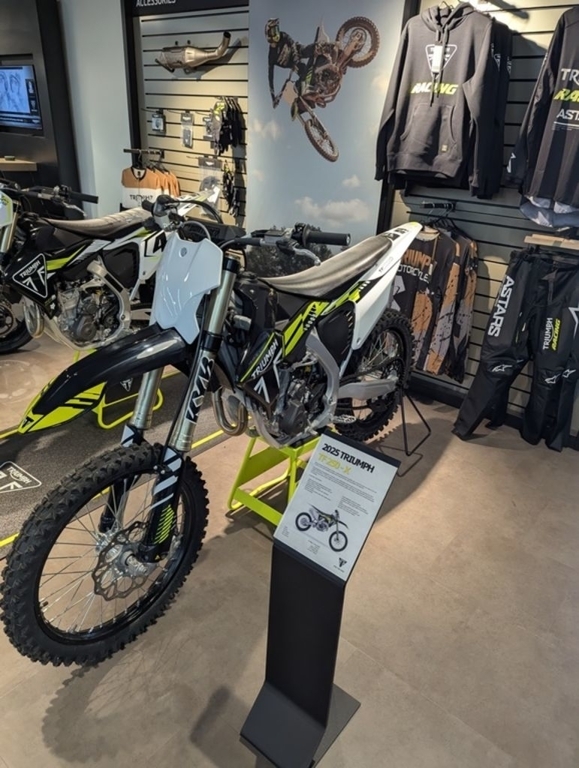 2025 Triumph TF 250-X Jet Black/Pure White