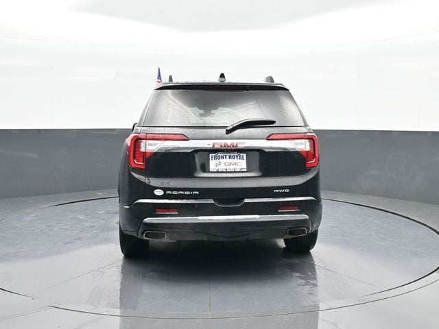 2023 GMC Acadia Denali