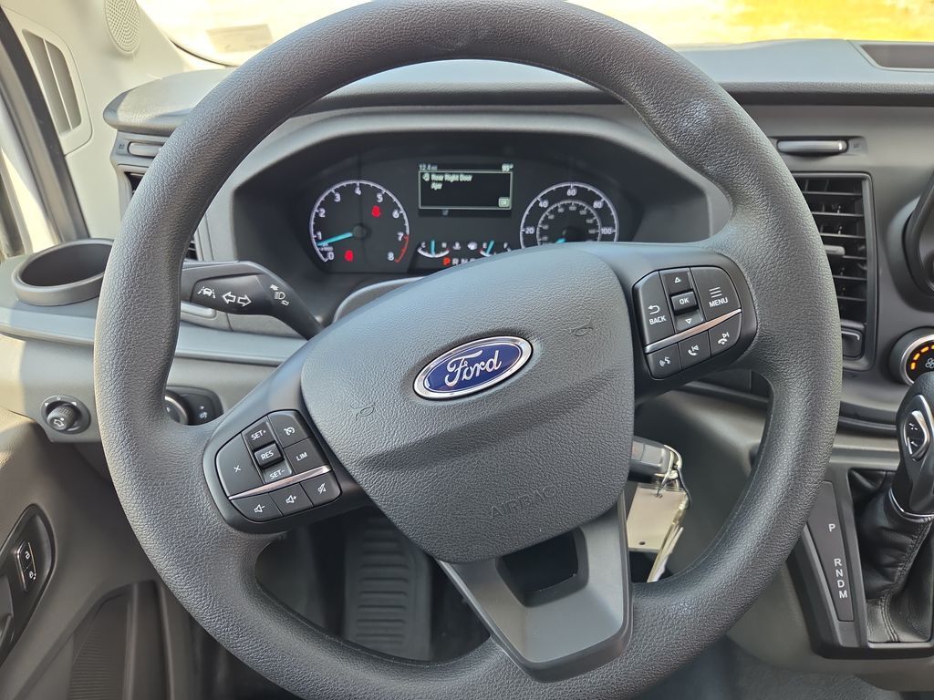 2025 Ford Transit 250