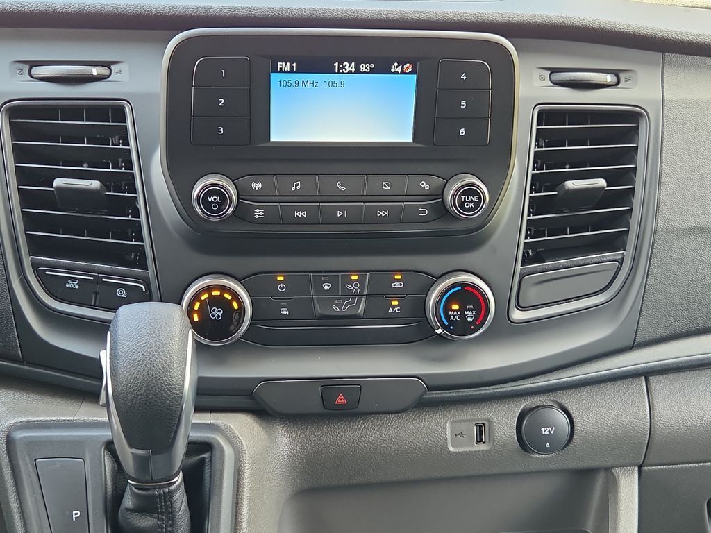2025 Ford Transit 250