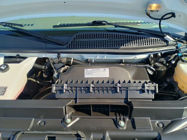 2022 Chevrolet Express LS 3500