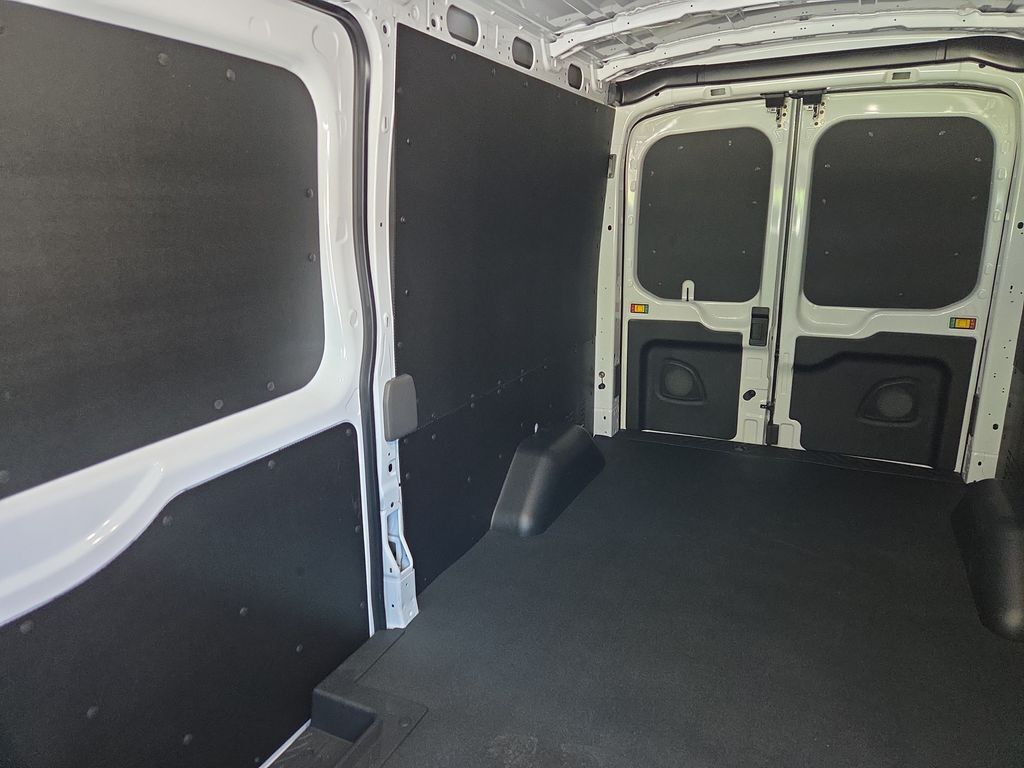 2025 Ford Transit 250