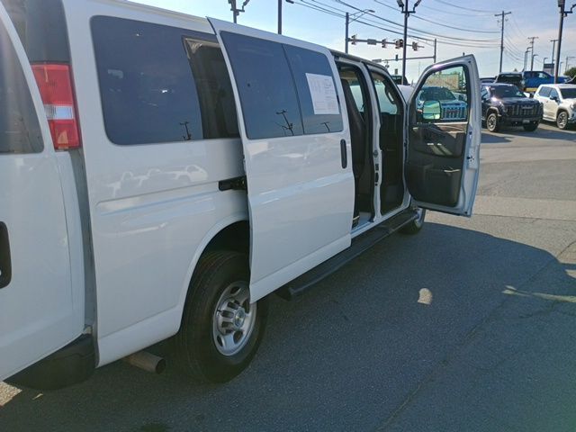 2022 Chevrolet Express LS 3500