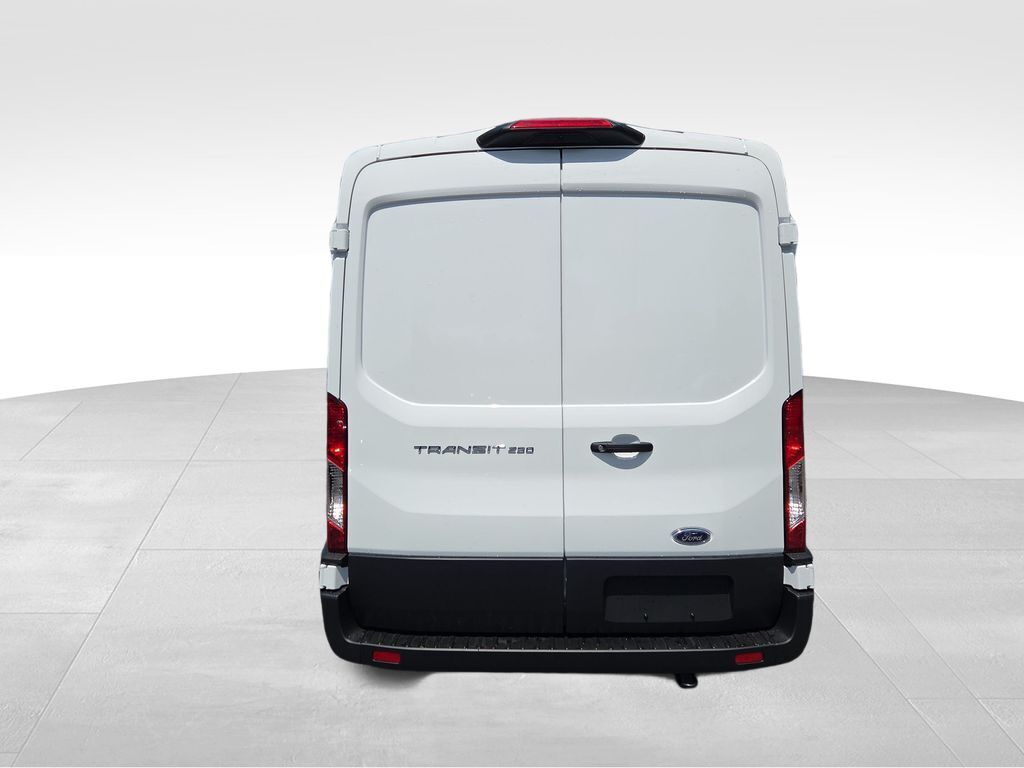 2025 Ford Transit 250