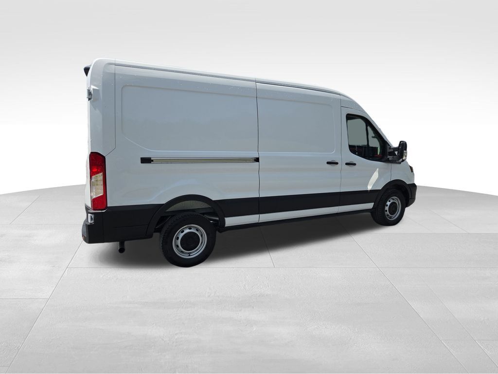 2025 Ford Transit 250