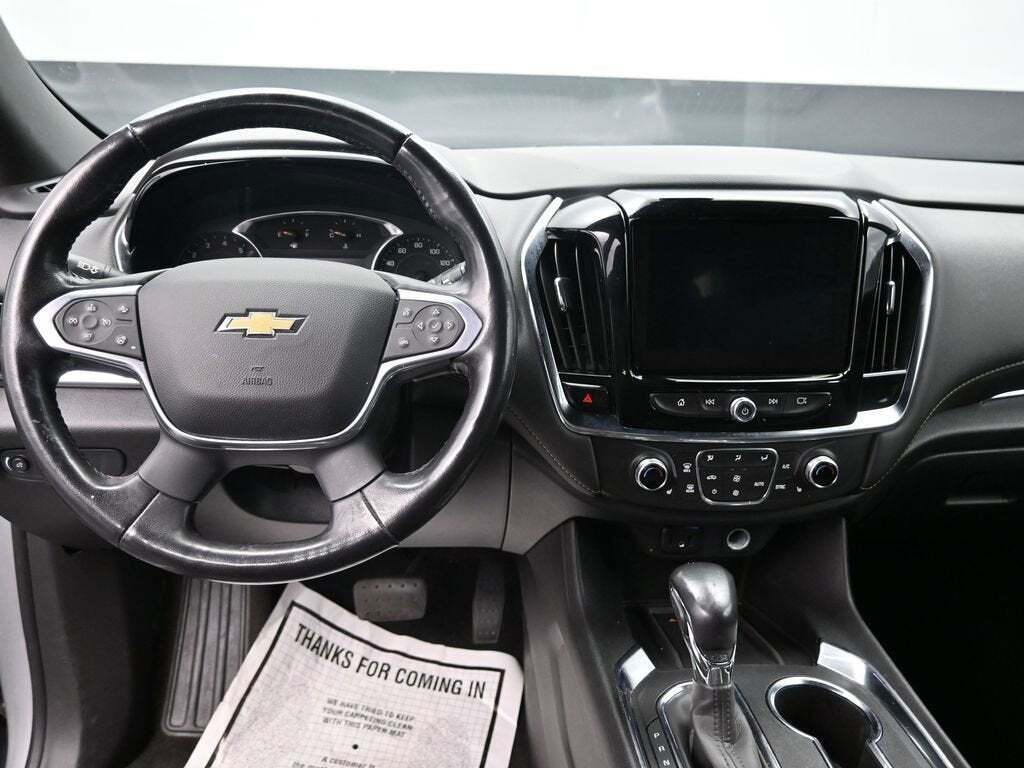 2022 Chevrolet Traverse LT Leather