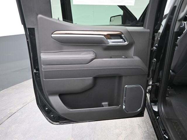 2025 GMC Sierra 1500 Elevation Standard