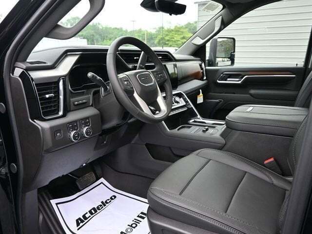 2025 GMC Sierra 3500HD Denali