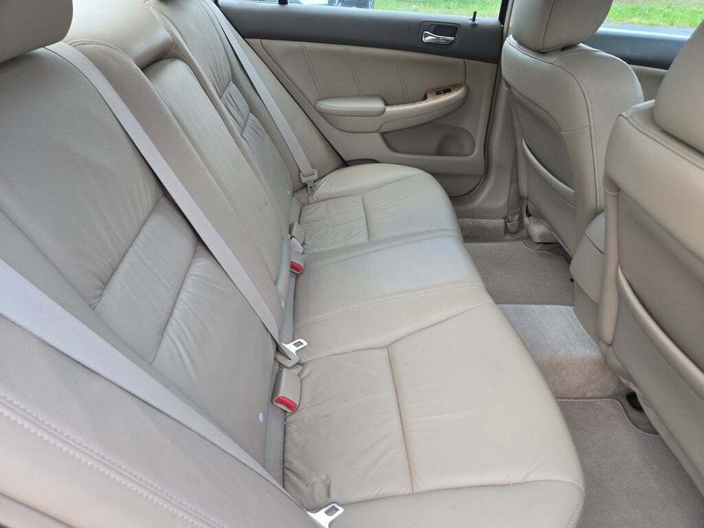 2005 Honda Accord EX w/Leather