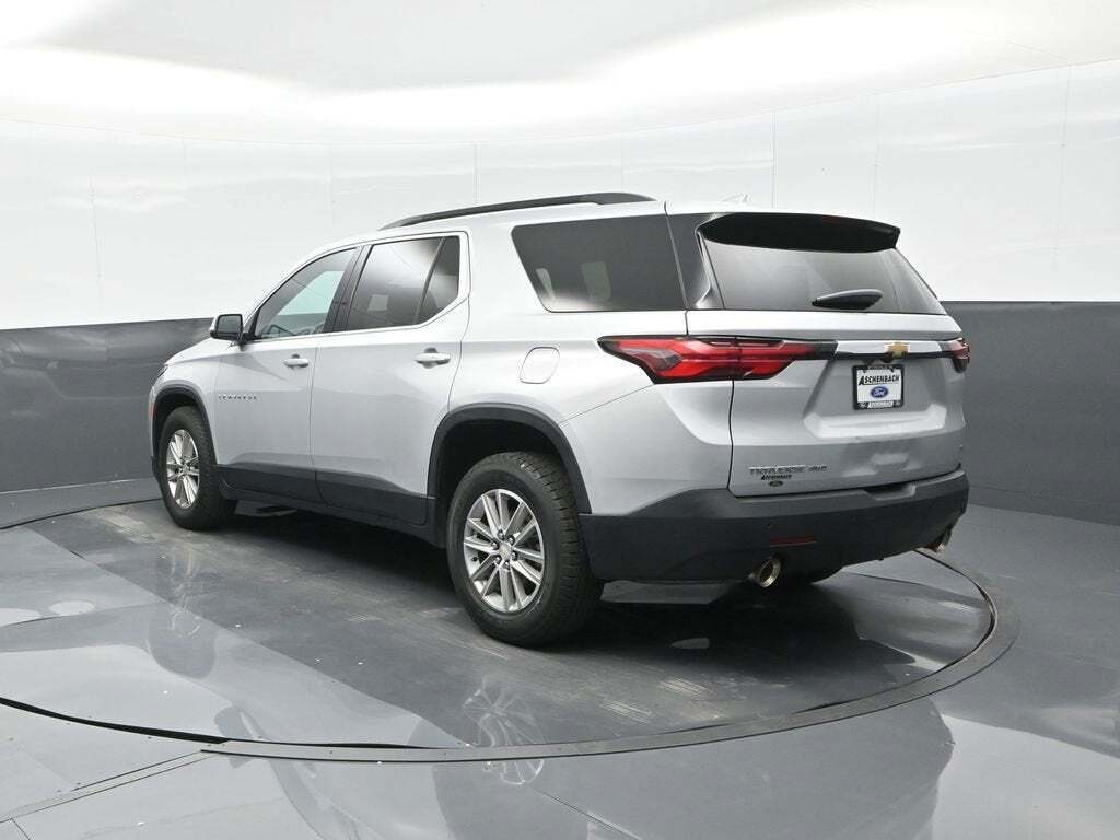 2022 Chevrolet Traverse LT Leather