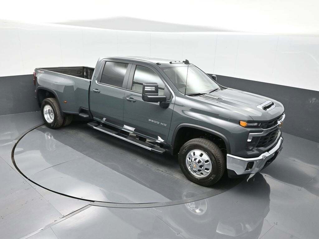 2025 Chevrolet Silverado 3500HD LT