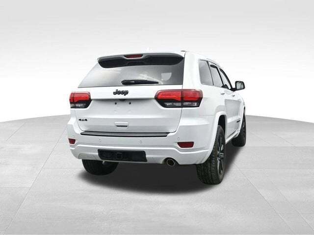 2020 Jeep Grand Cherokee Laredo