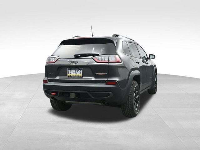 2022 Jeep Cherokee Trailhawk
