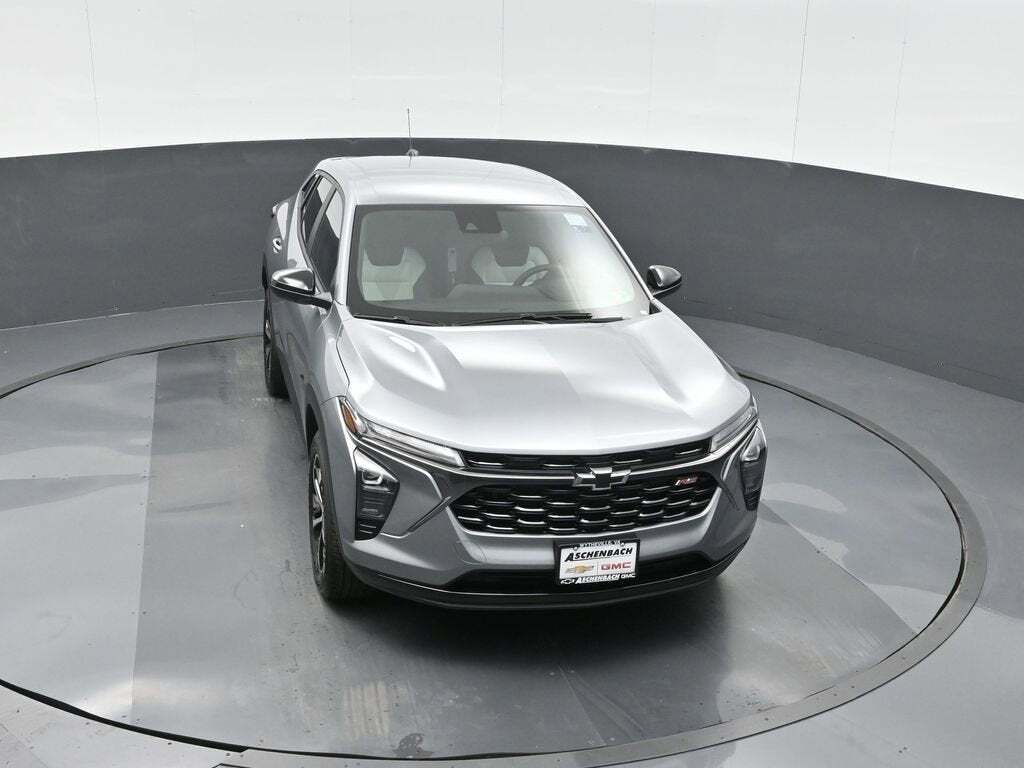 2025 Chevrolet Trax RS