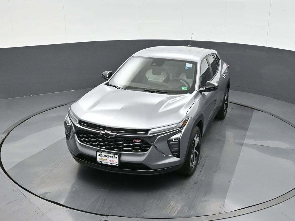2025 Chevrolet Trax RS