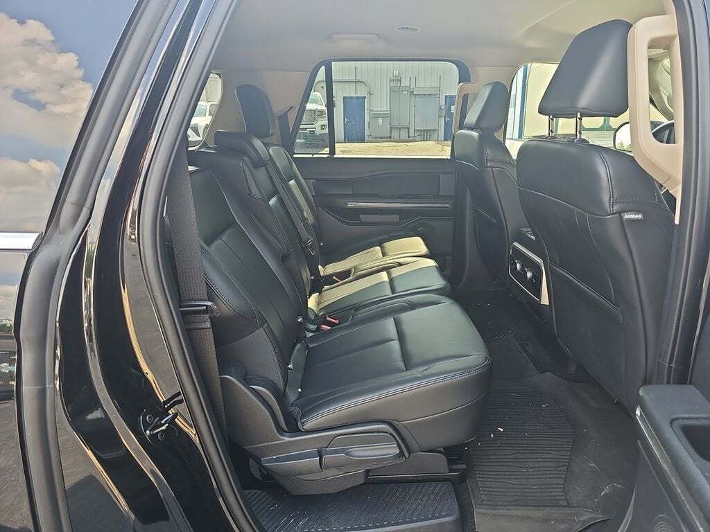 2022 Ford Expedition MAX XLT