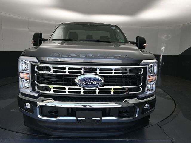 2025 Ford F-350 Super Duty XL