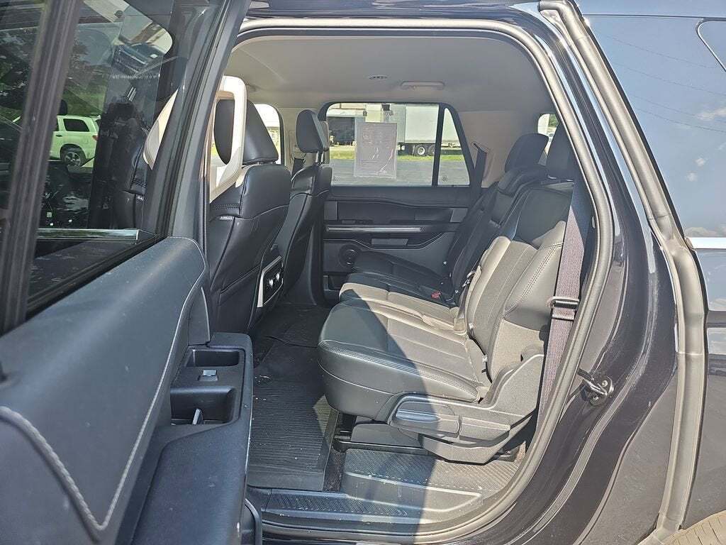 2022 Ford Expedition MAX XLT