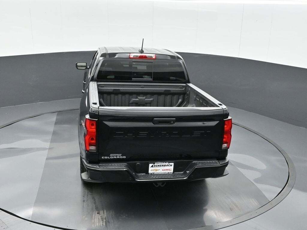 2025 Chevrolet Colorado LT