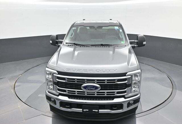 2025 Ford F-350 Super Duty XL